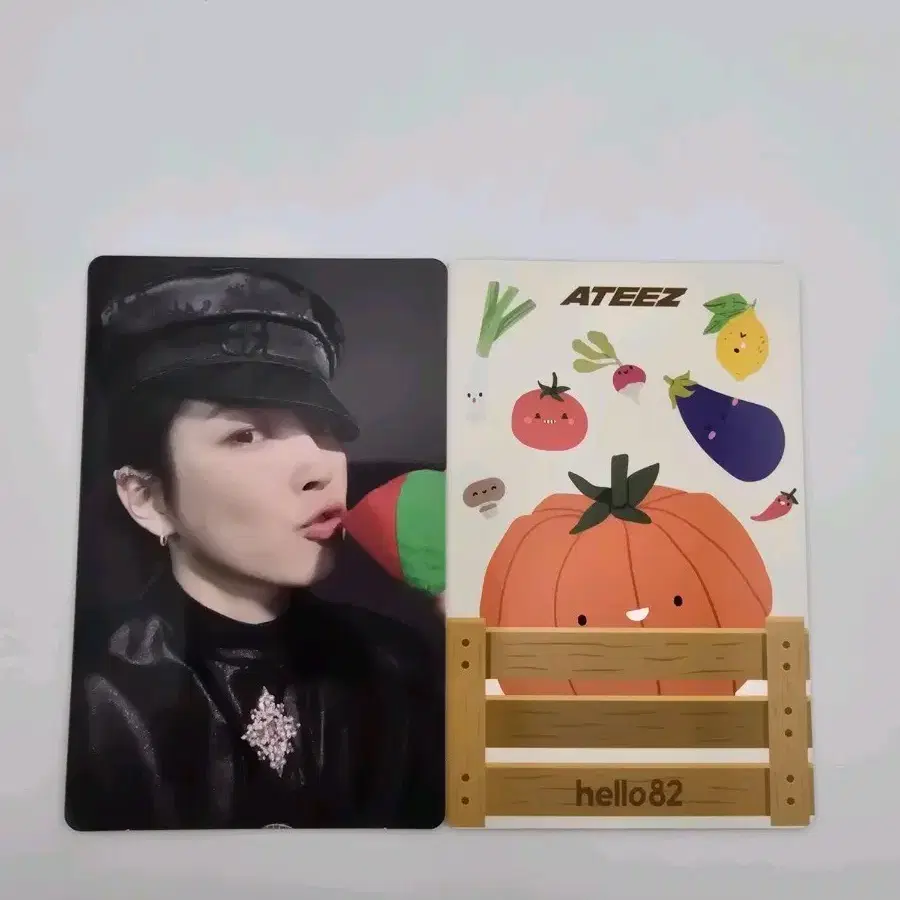 에이티즈 미국 인유판 앨범 특전 포카 1