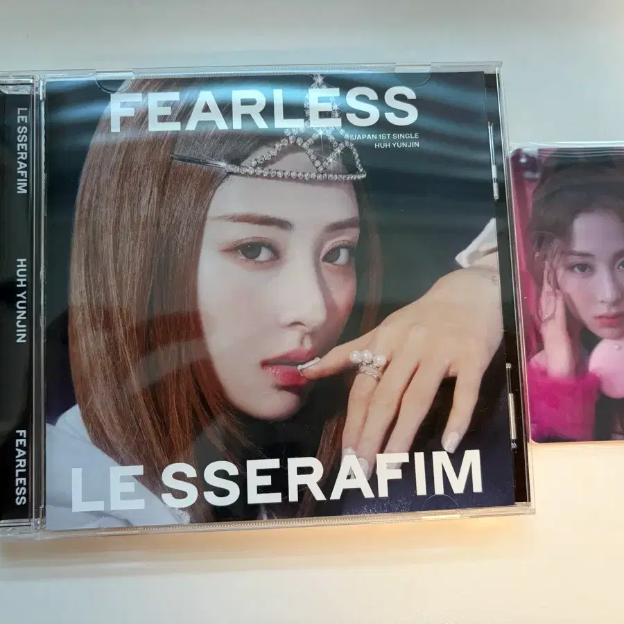 르세라핌 허윤진 Fearless 1st Single 포토카드 앨범