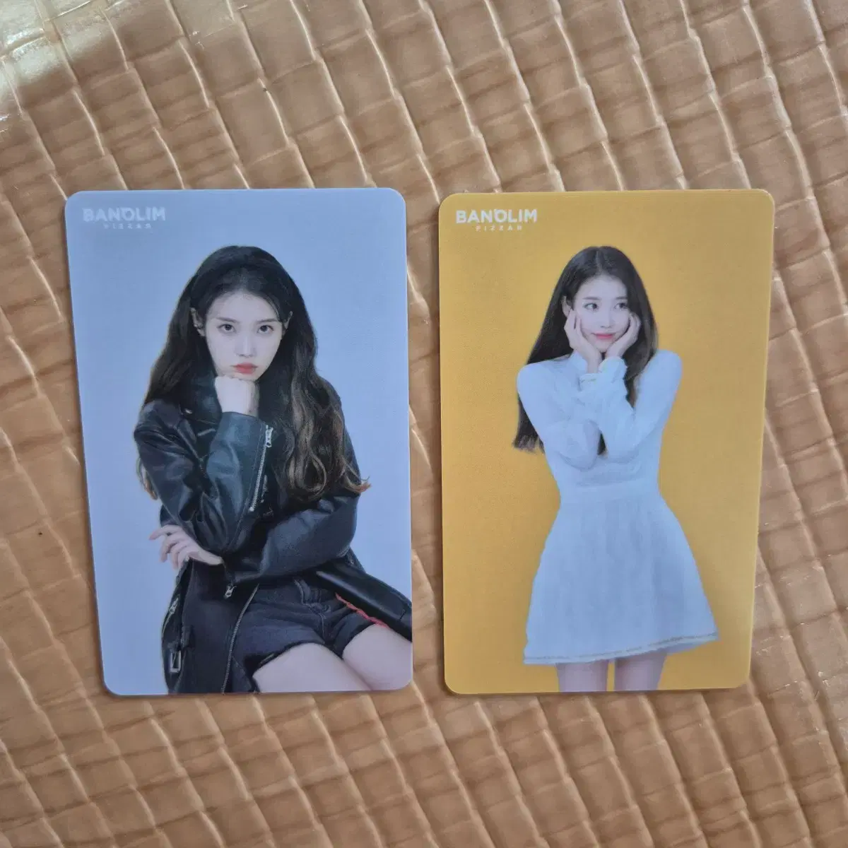 반올림피자샵 아이유 포토카드