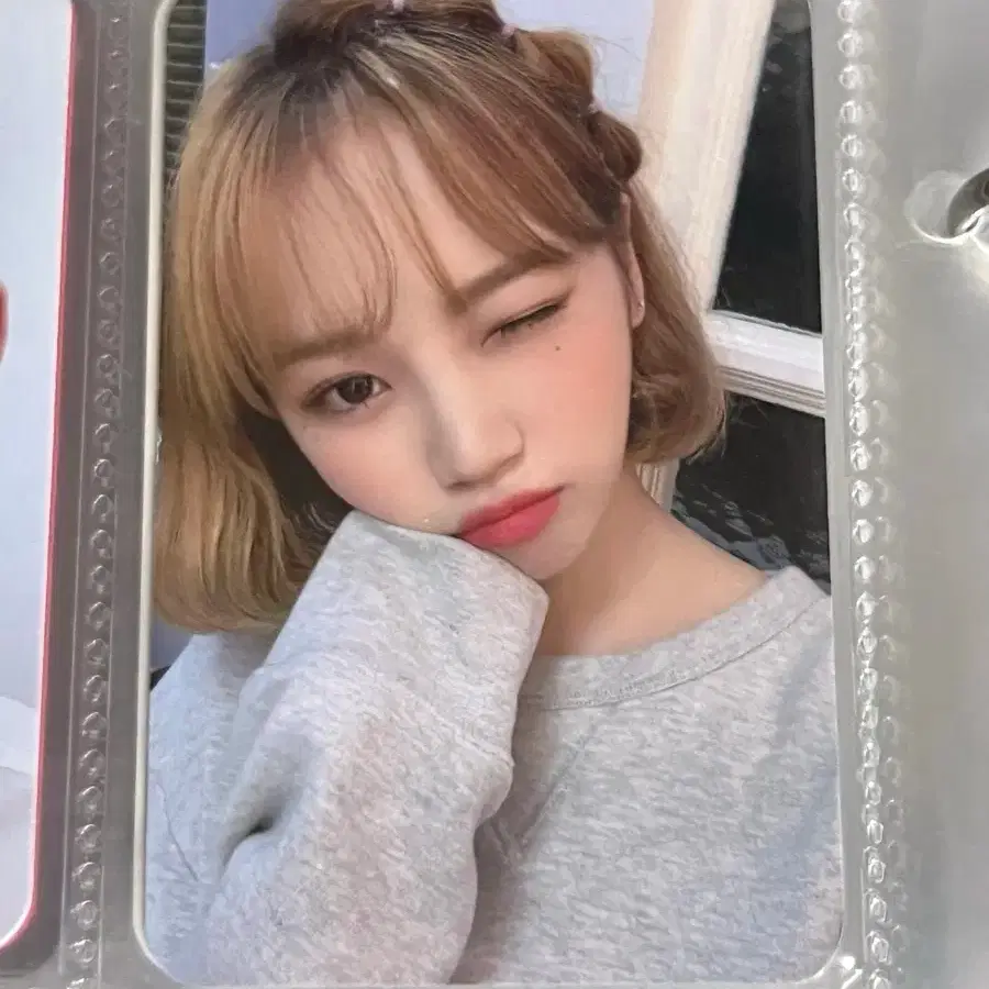 아이즈원 르세라핌 김채원 환상동화 윙크채원 포카 포토카드 1
