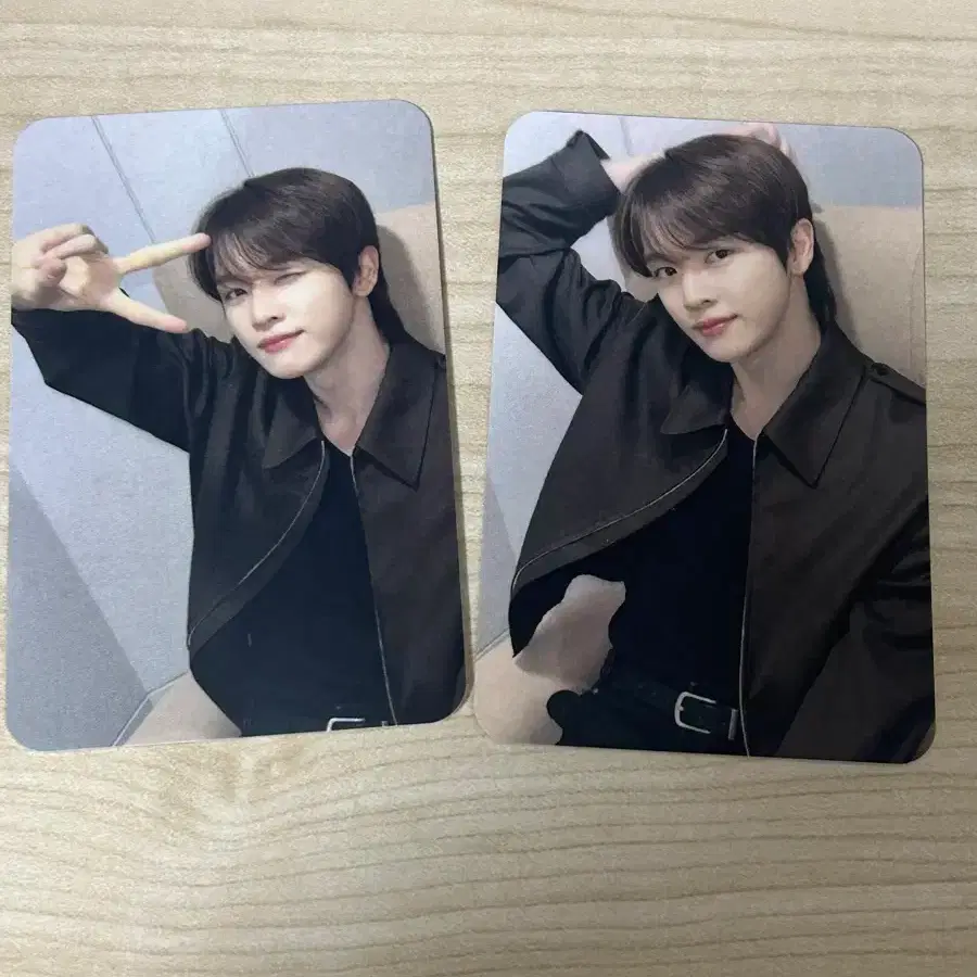 <3+1,무배>라이즈 성찬 브라운자켓 양면포토카드/포카 2