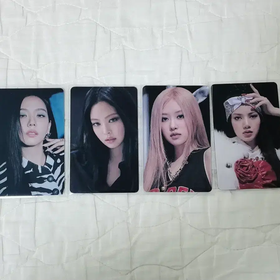 블랙핑크 럭드 포카 판매 지수제니로제리사 1