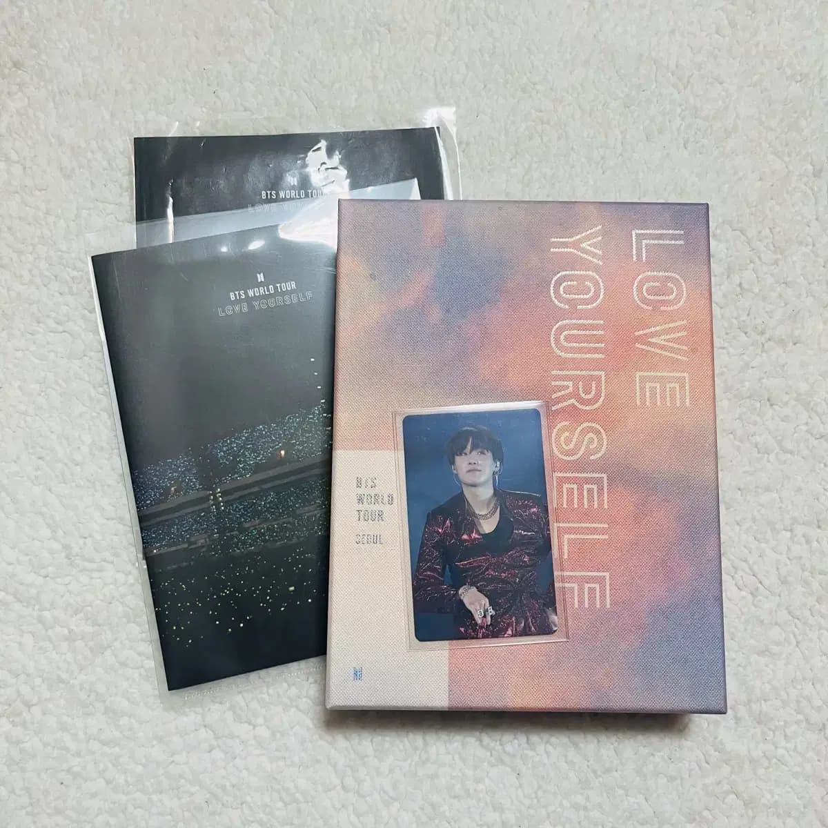 방탄소년단 럽셀콘 DVD 윤기 슈가 태형 뷔 포스터 포카 2