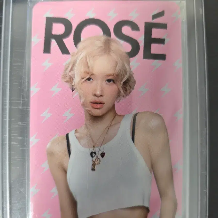 블랙핑크 로제 Rosie 팝업 APT. 포카 포토카드 서울 MD 특전 1