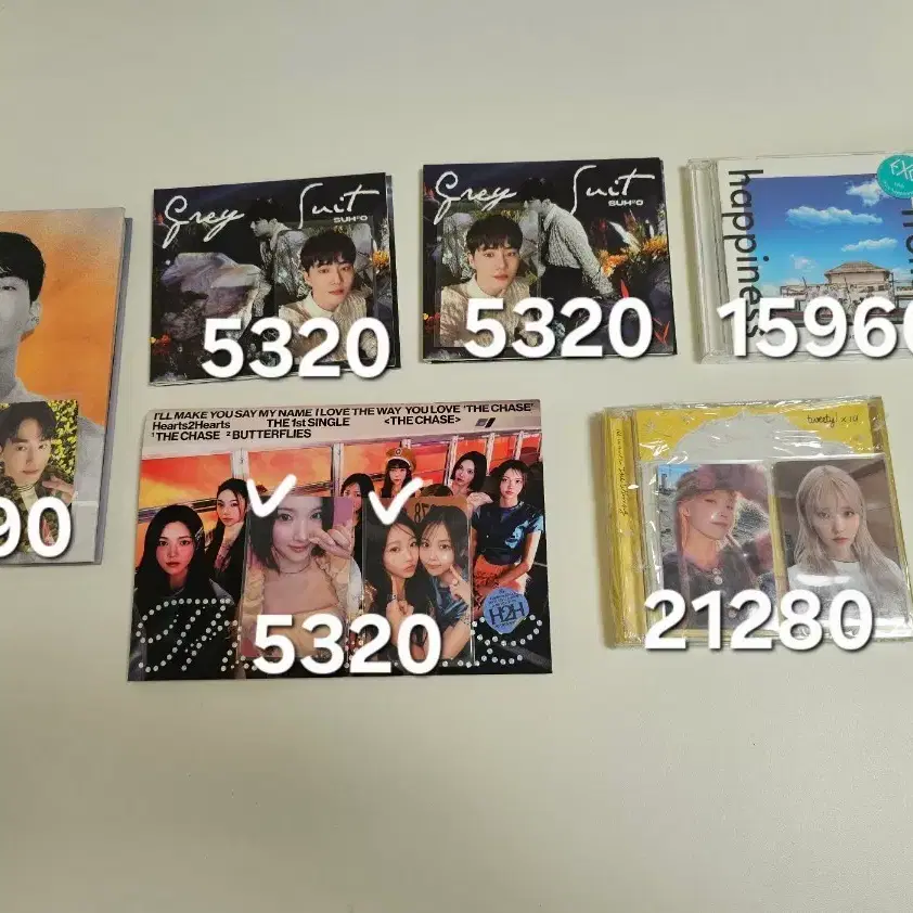 엑소 수호, 피지 DVD, 하츠투하츠, 아이유 앨범 포카 1