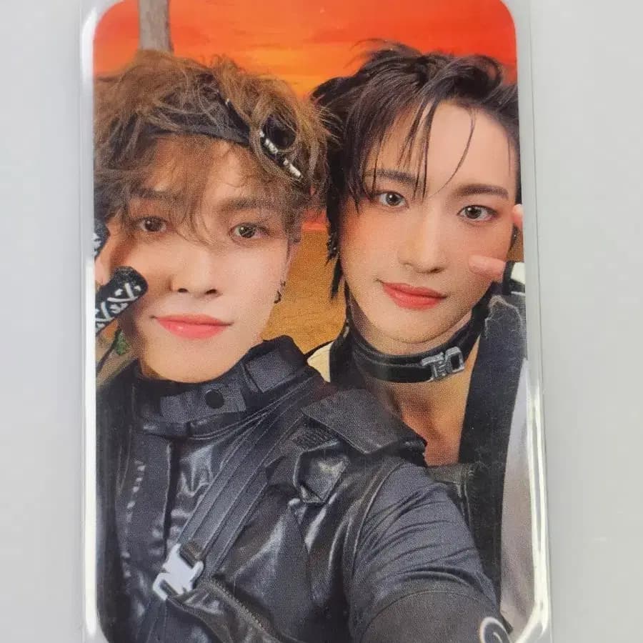 에이티즈 성화 홍중 미친폼 공식 플랫폼 맏즈 유닛 포카 1