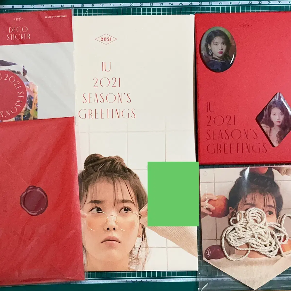 아이유 2021 시그 풀박스 시즌 그리팅 ㅅㅊㅇ 포카 앨범 달력 4