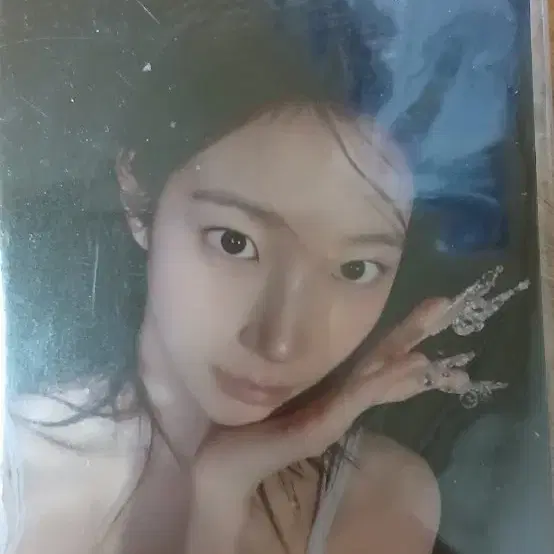 르세라핌 카즈하 맘스터치 콜라보 미공포 특전 포토카드 양도 판매 1