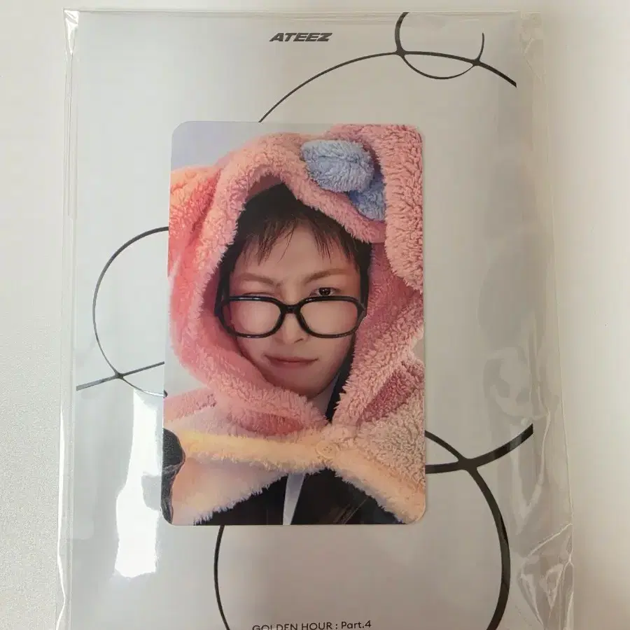 에이티즈 홍중 캐릭터 잠옷 분철 포카 1