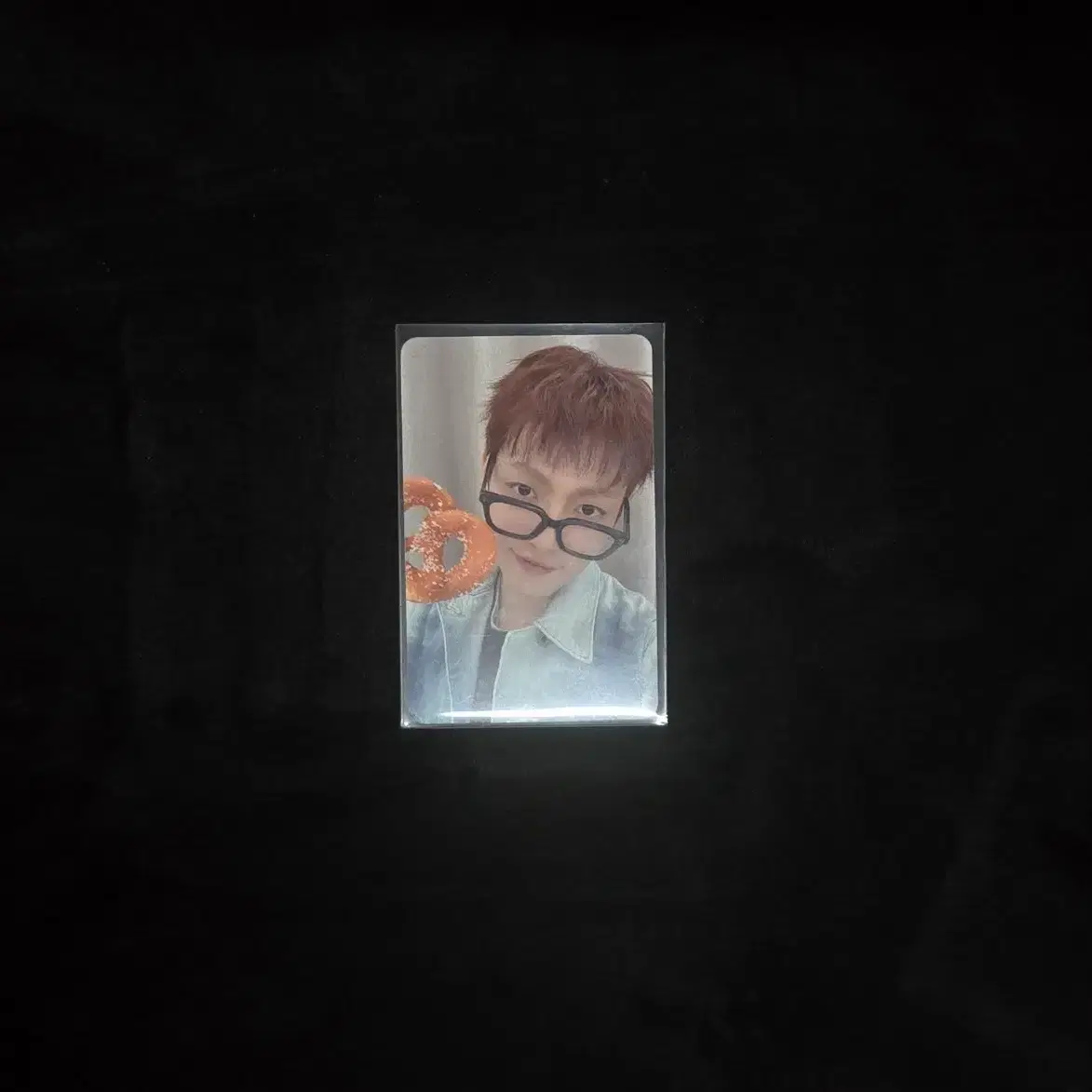에이티즈 골든아워5 애플뮤직 카페 포카 홍중 1