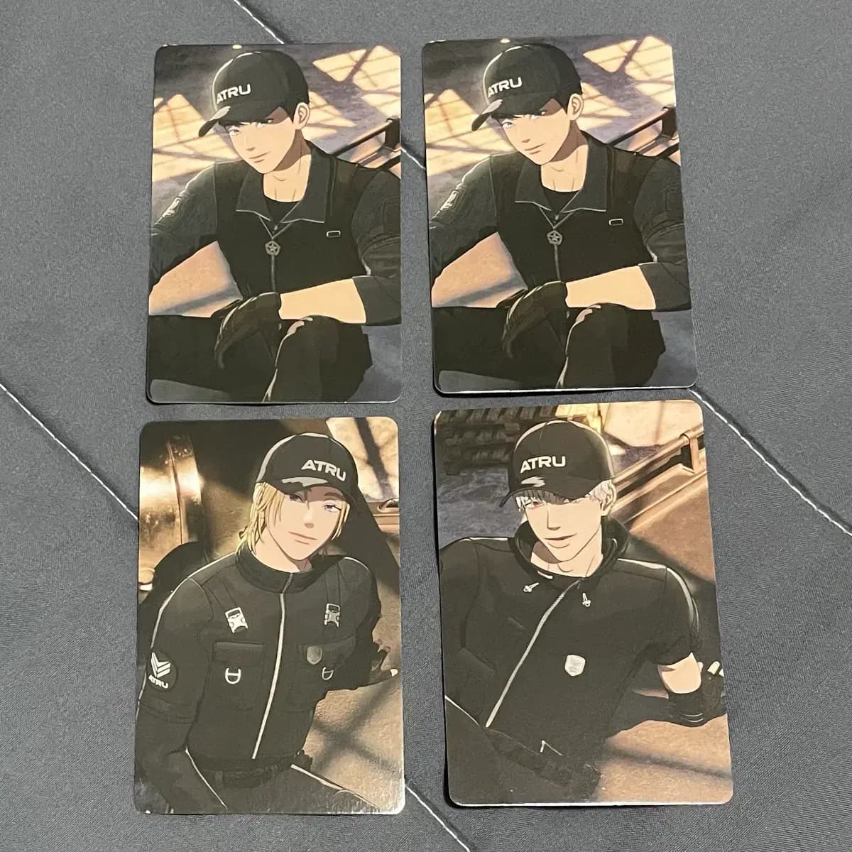 플레이브 이즈위 포카 교환 구합니다