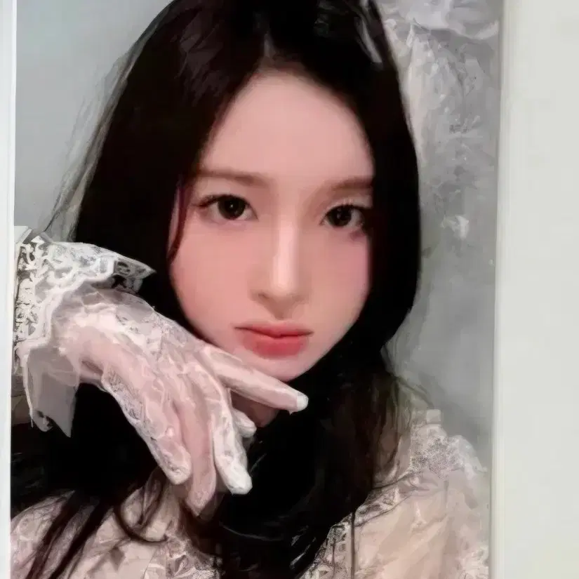 엔믹스 설윤 스틱아웃 이즈위 공주아가씨 버전 포카 양도합니다!
