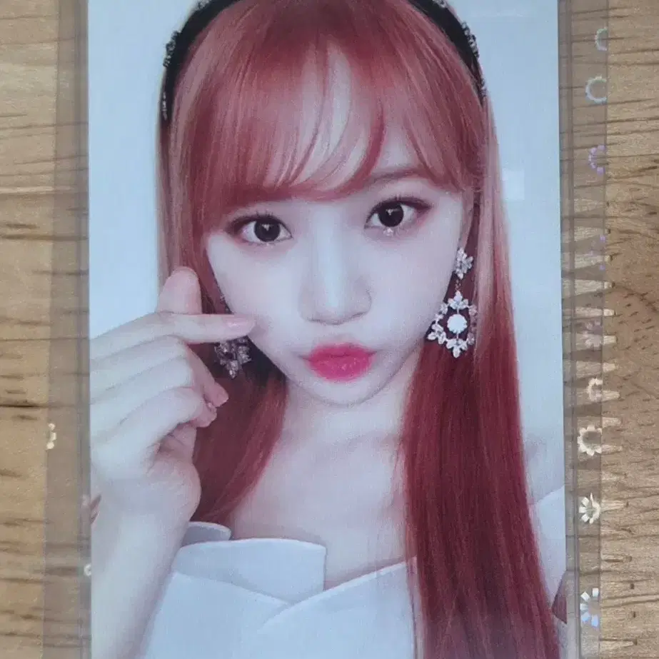 아이즈원 사파이어 김채원 공방포카 양도합니다) chaewon 르세라핌 1