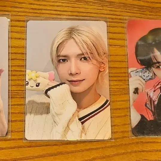 에이티즈 팝업 여상포카2장&종호포카1장 1