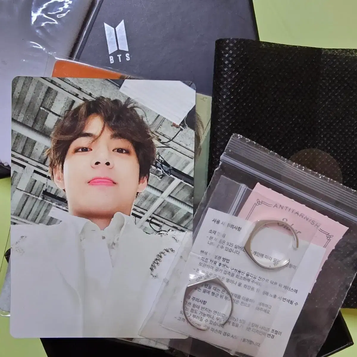 BTS 방탄 스픽콘 반지 태형 포카 뷔 (오직 포카 1장) 3