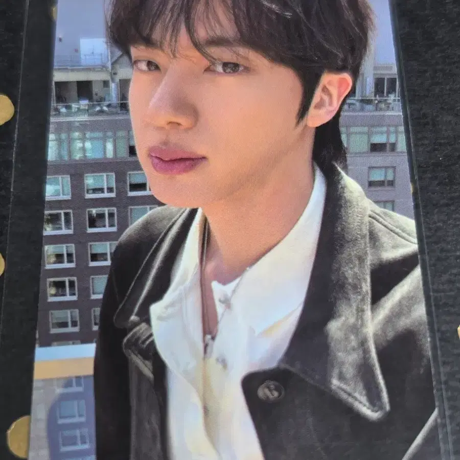 BTS 방탄 아리랑 앨범 유럽 럭드 석진 진 Jin